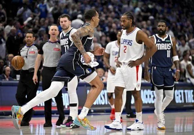 华体会hth体育-【现场】卡椒状态低迷 快艇客场惨败仍充满信心